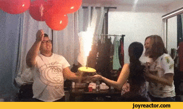 birthday-cake-balloons-gas-1937909.gif