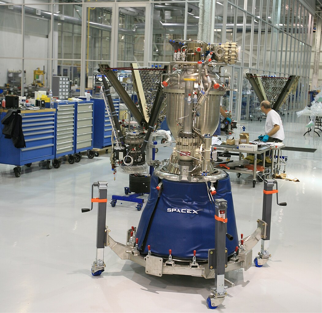 1051px-SpaceX_factory_Merlin_engine.jpg