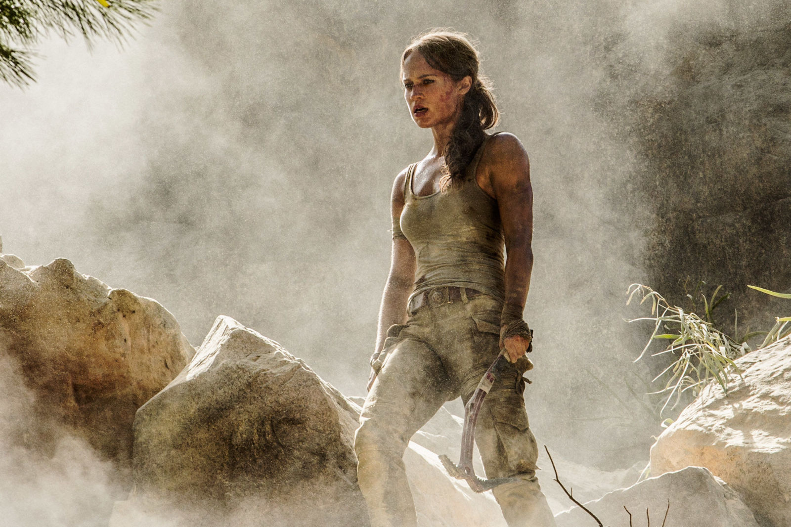 gallery-1490632698-tomb-raider-first-look-image.jpg