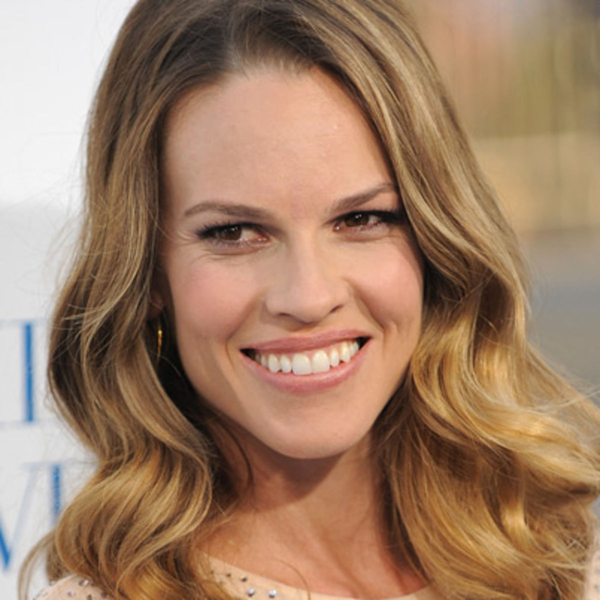 hilary-swank-12.jpg