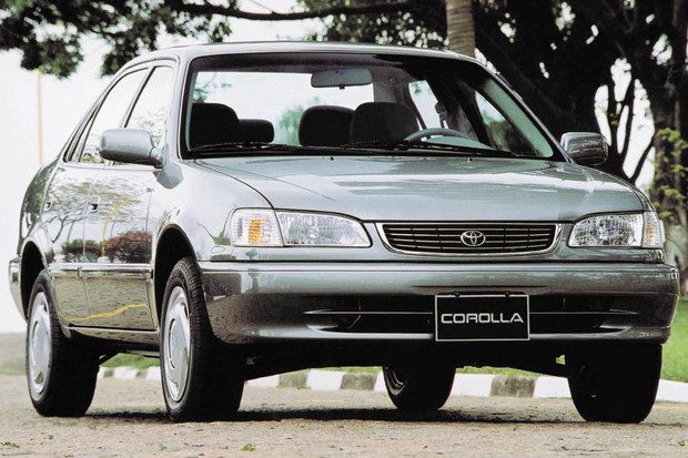 9-corolla.jpg