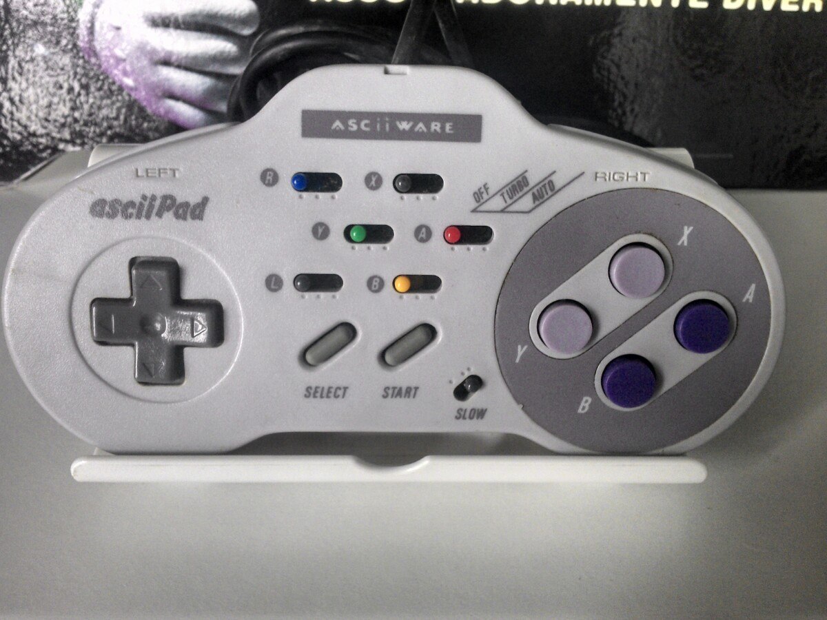 controle-super-nintendo-turbo-ascii-pad-nao-esta-funcionando-892101-mlb20274660678_042015-f.jpg