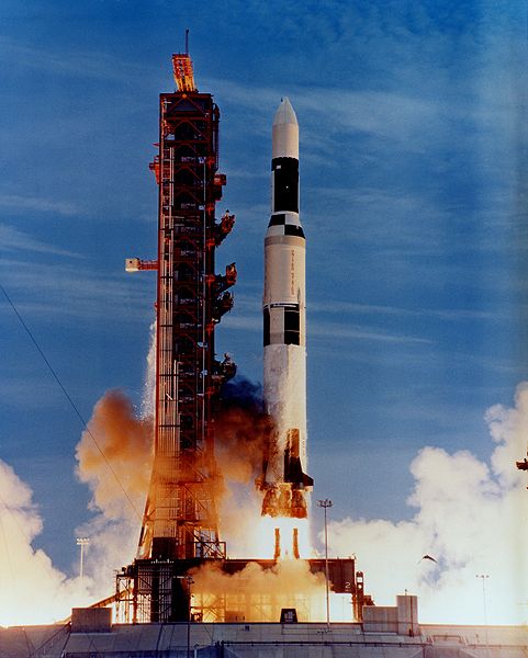 481px-Skylab_launch_on_Saturn_V.jpg