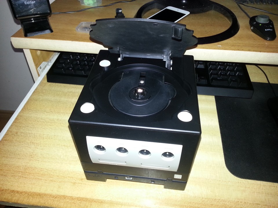 Entenda o motivo do GameCube usar um miniDVD como mídia - GameHall