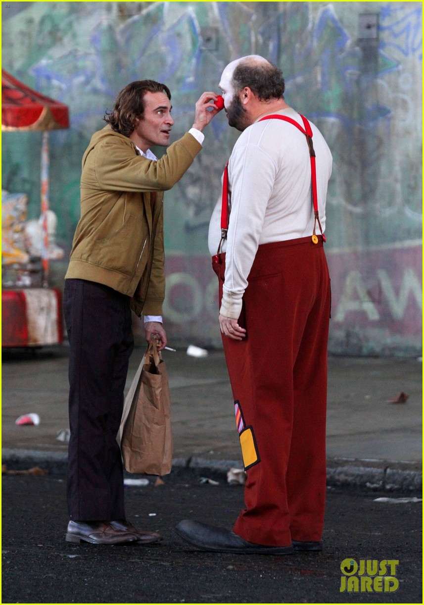 joaquin-phoenix-the-joker-movie-02.jpg