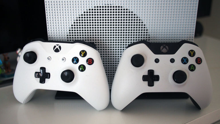 gallery-1470071350-xbox-one-s-controller-5.jpg