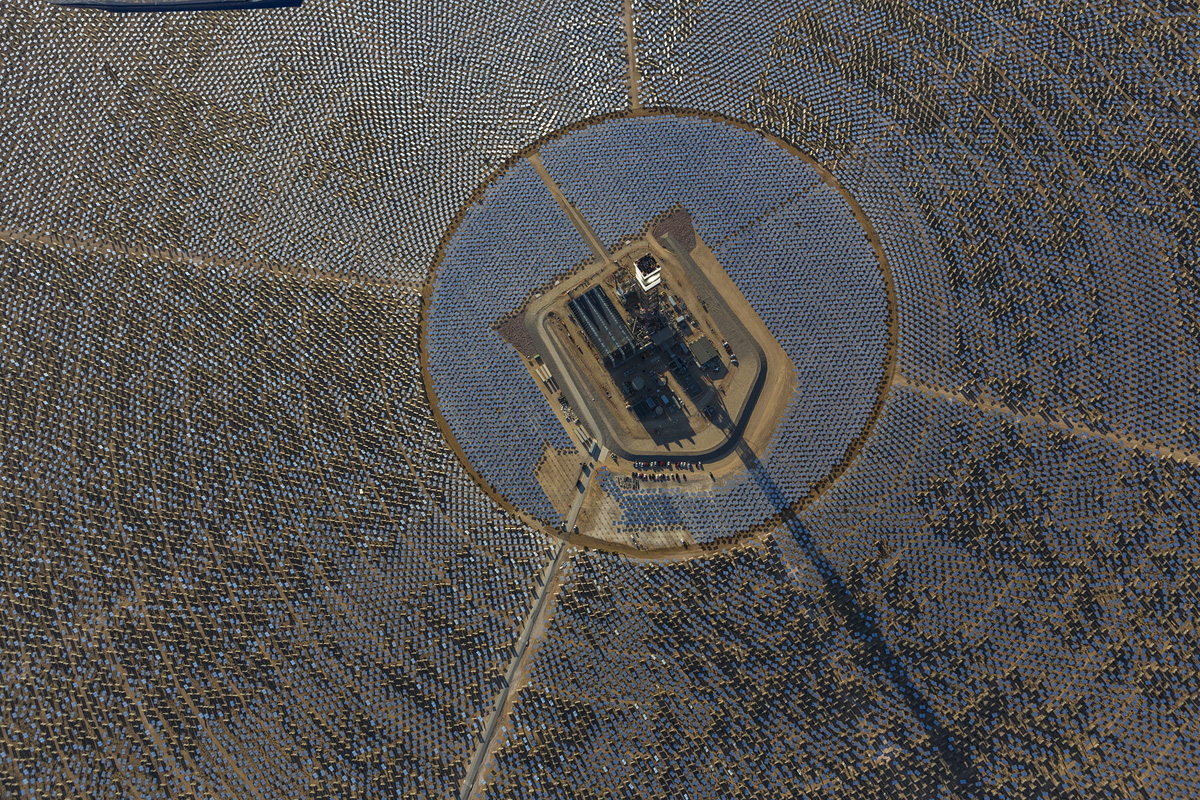 Ivanpah-Solar-15.jpg