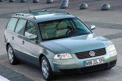 Volkswagen-VW-Passat_2000_Universals_15101550844_0_m.jpg