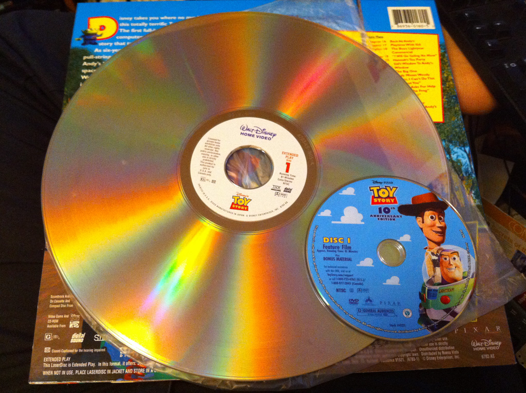 LaserDisc-DVD-Sizes-web.jpg