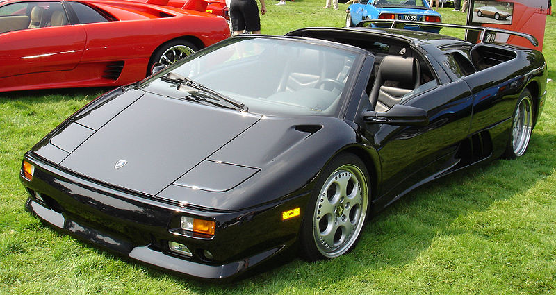 800px-Diablo_Roadster_copy.jpg