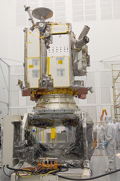 398px-Lunar_Reconnaissance_Orbiter_LRO_during_testing_at_NASA.jpg