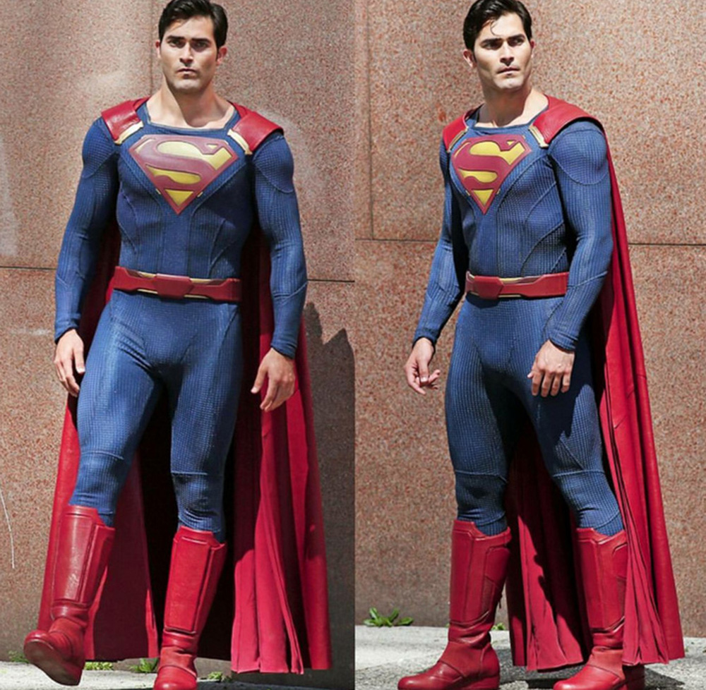 Tyler-Hoechlin-as-Superman-Pic-5.jpg