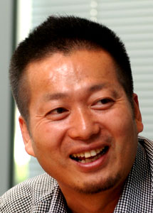 yoshiki-okamoto.jpg